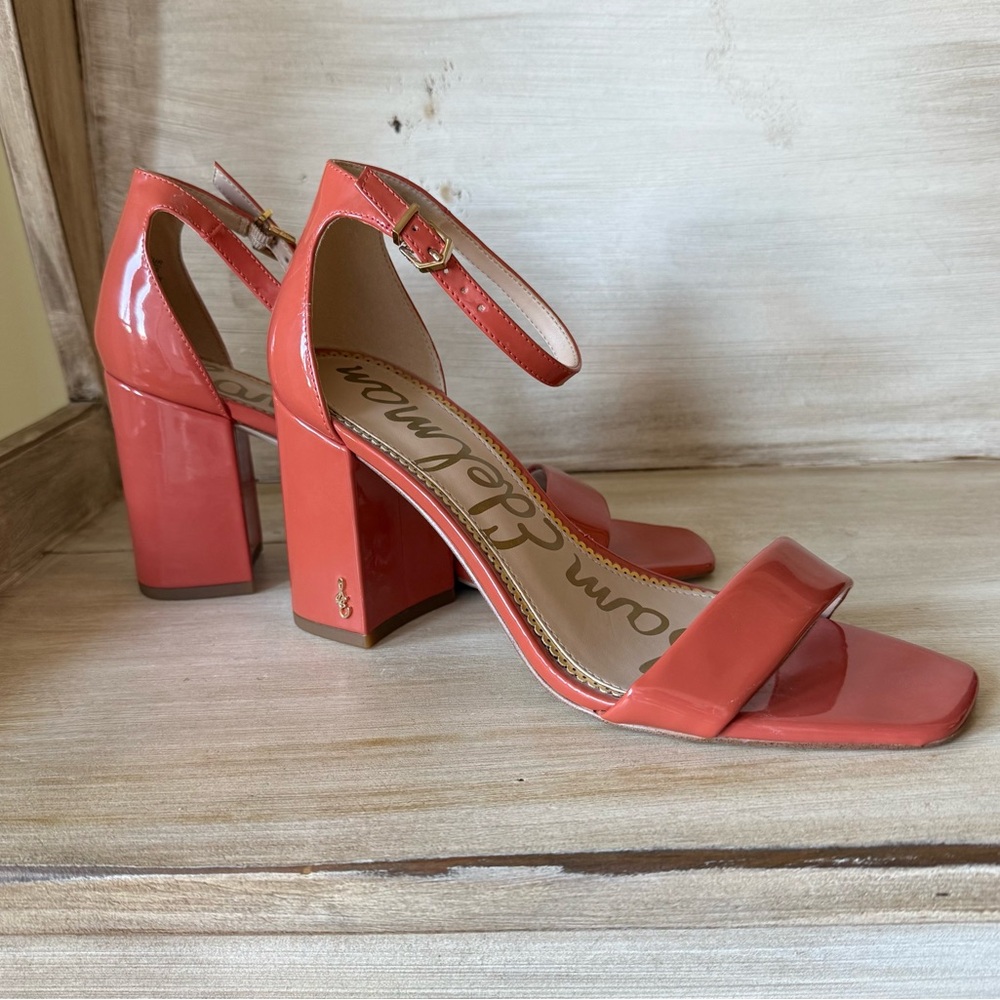 NWOB Sam Edelman Daniella Block Heel Sandals Ginger Spice Size. 9 1/2